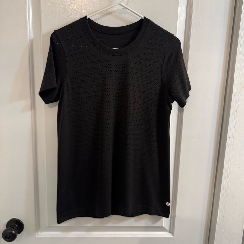 Lululemon Breeze By Short Sleeve *Squad Black